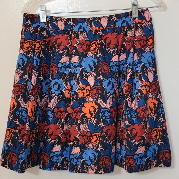 J. Crew Dresses & Skirts - J. Crew Floral Skirt  HOST Pick